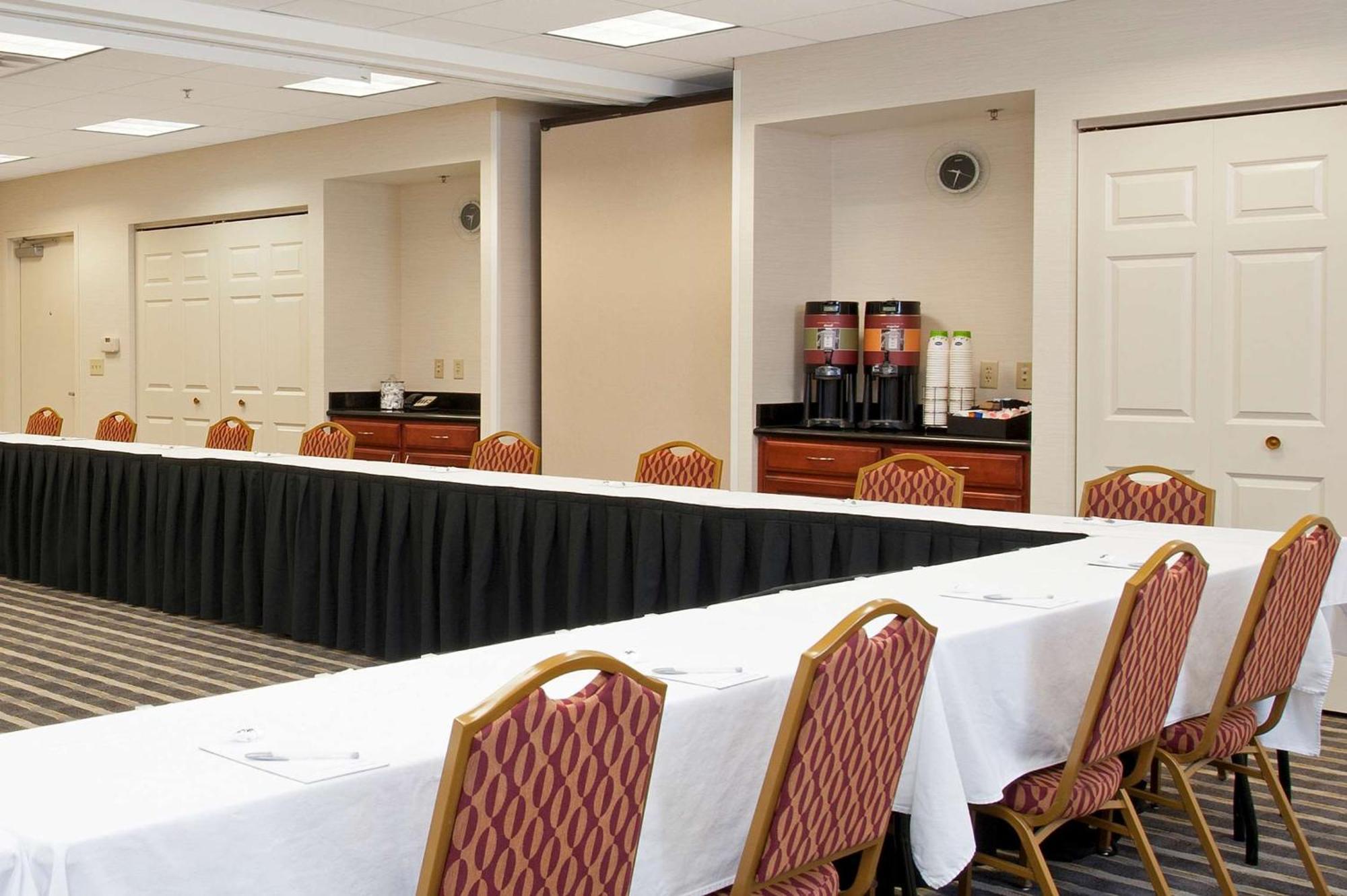 Hampton Inn & Suites Bloomington-Normal Zewnętrze zdjęcie