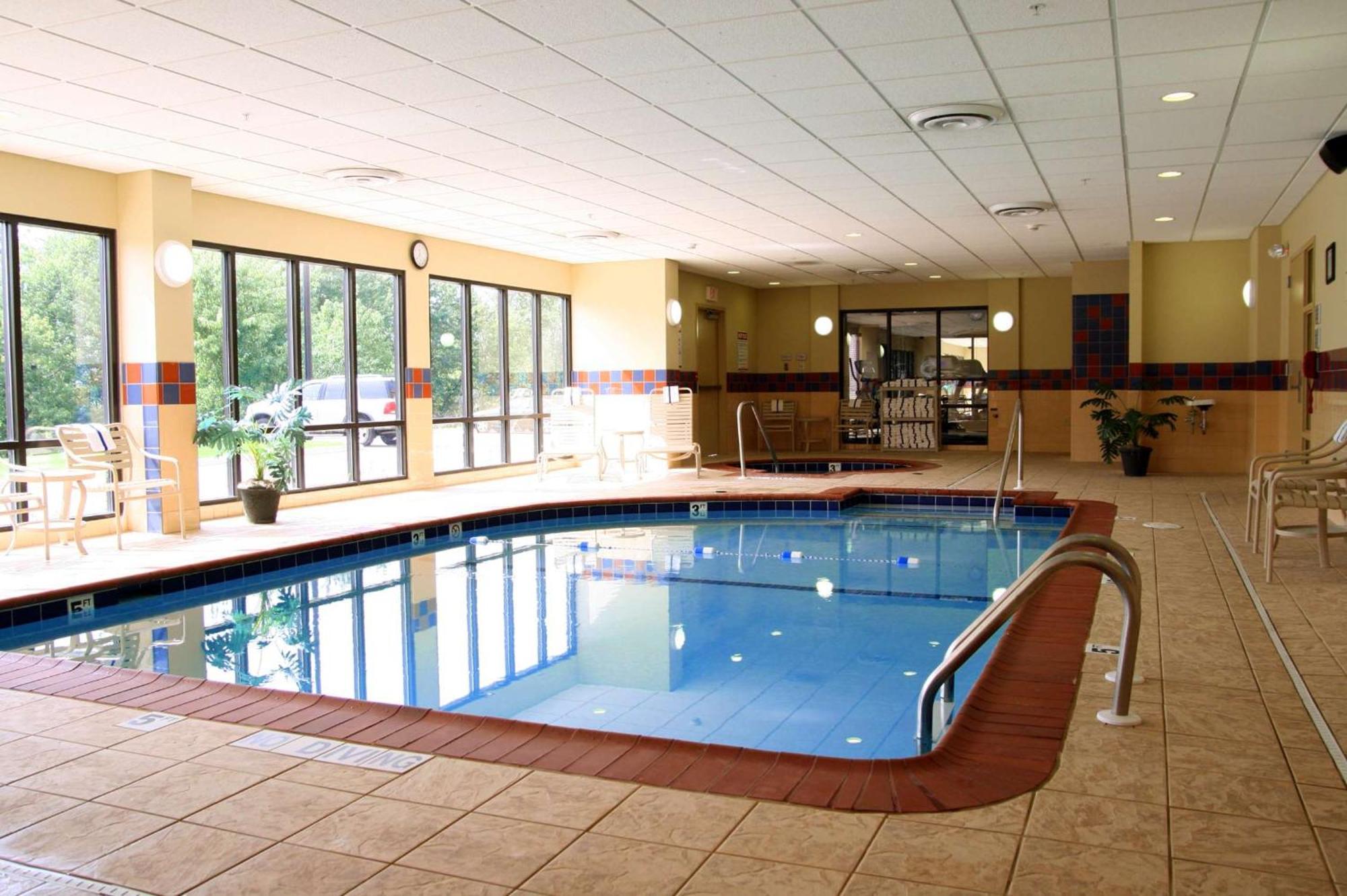 Hampton Inn & Suites Bloomington-Normal Zewnętrze zdjęcie